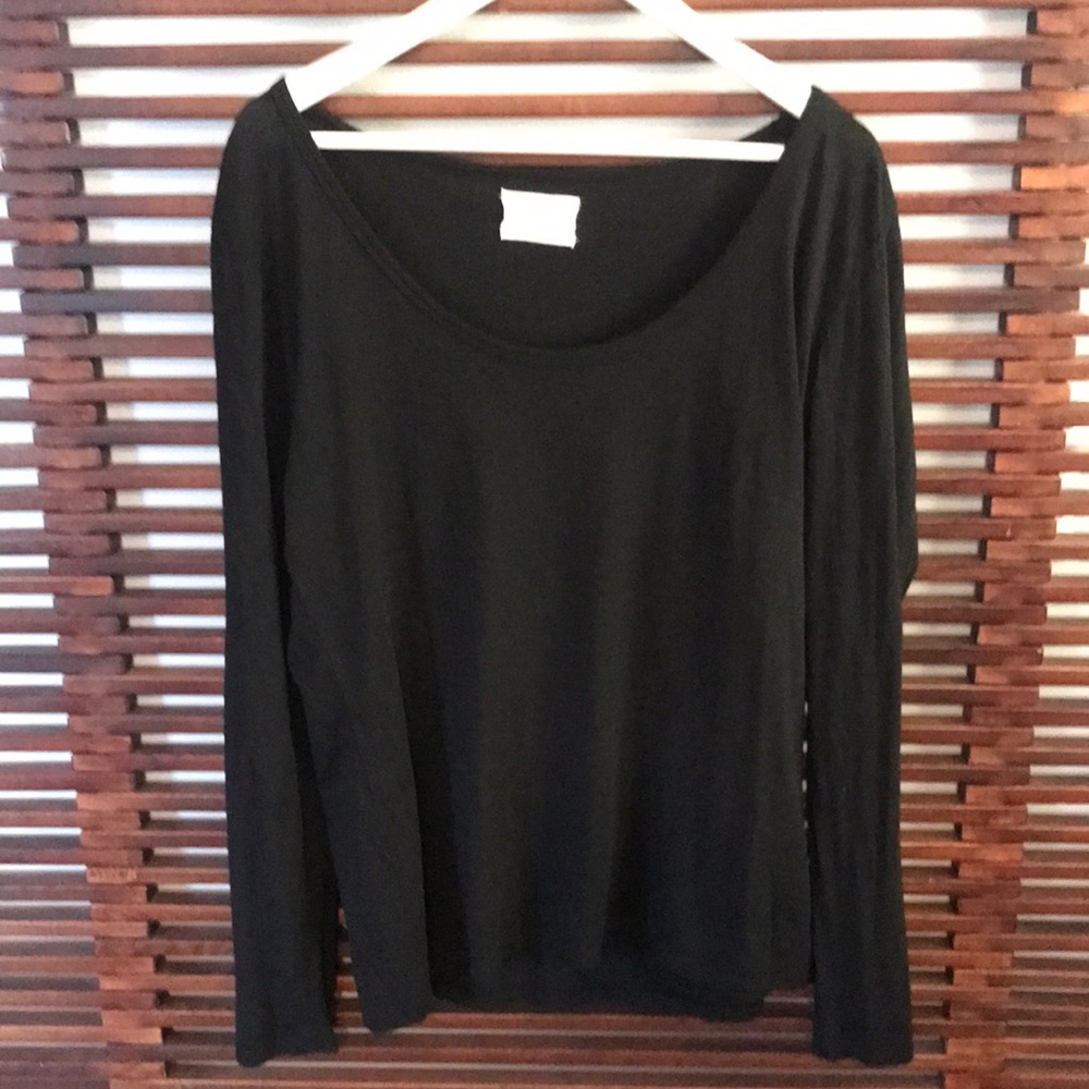 Market tee